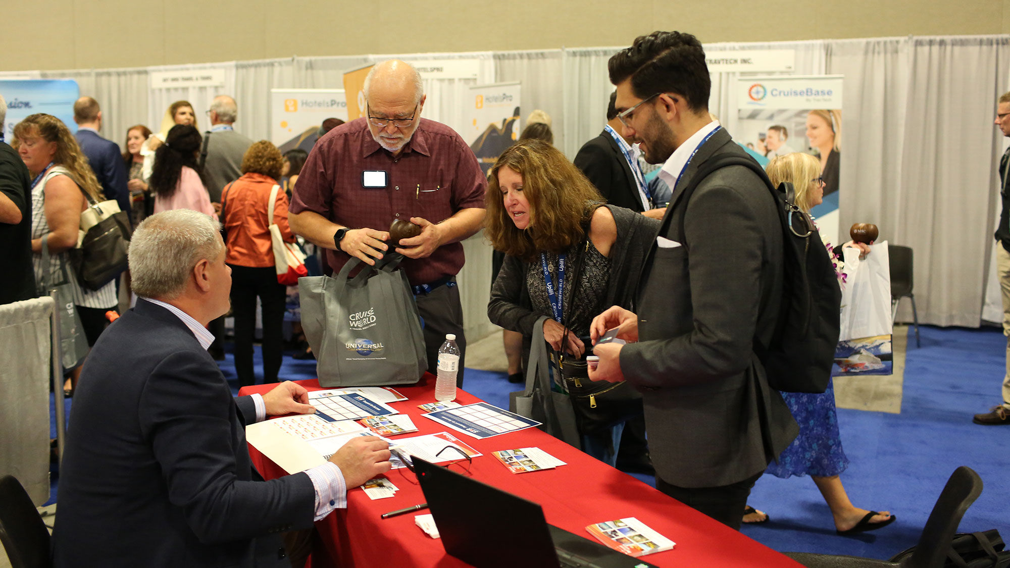 The Exhibitor Showcase, where suppliers represented transportation, destinations, cruise, professional services, tour operators and hotels.