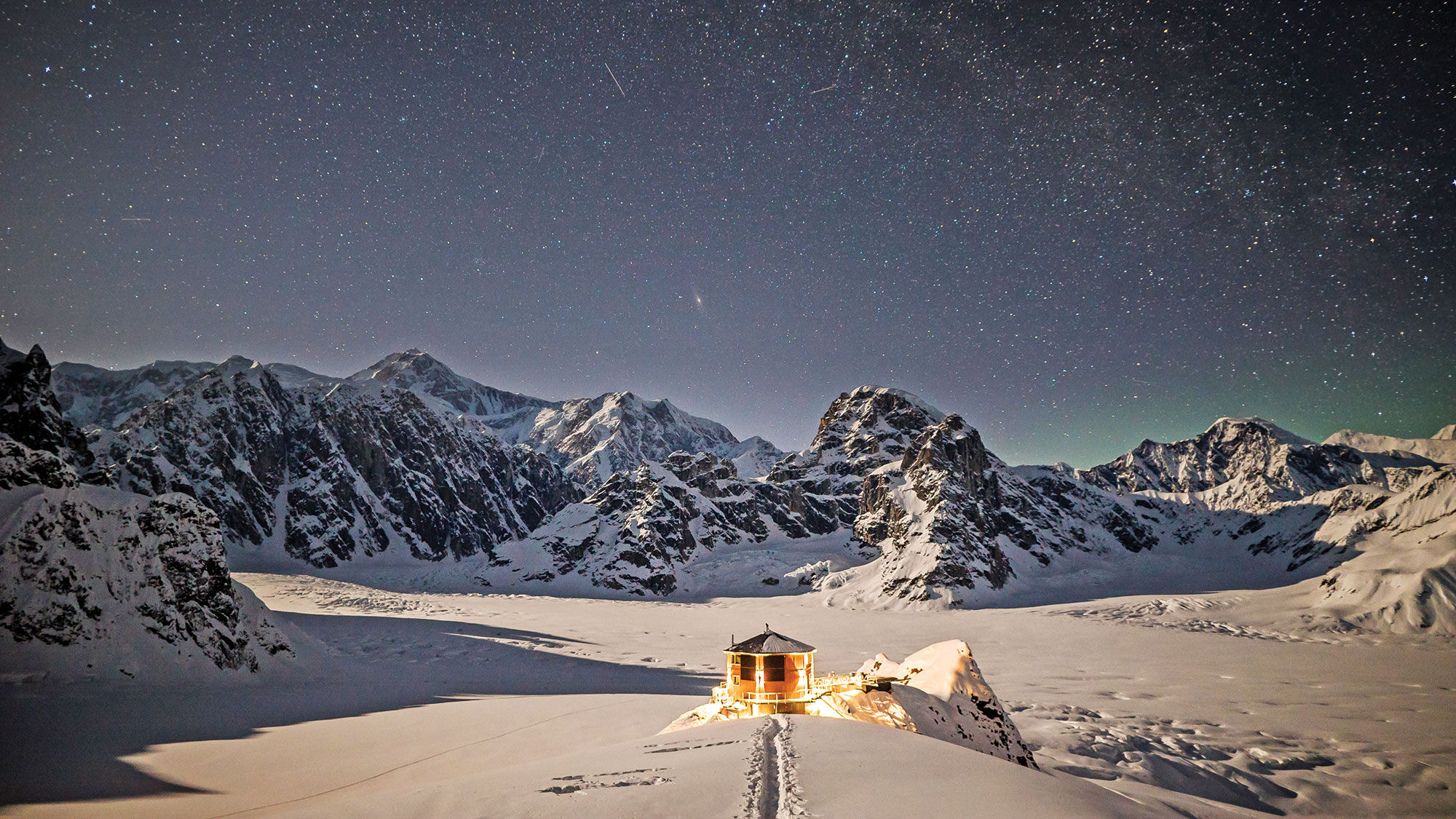 Sheldon Chalet's far-flung location presents remarkable opportunities for solstice-season stargazing.