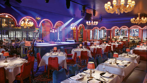 The Mayfair Supper Club at Bellagio reinvents the concept of a dinner and a show for 2020.