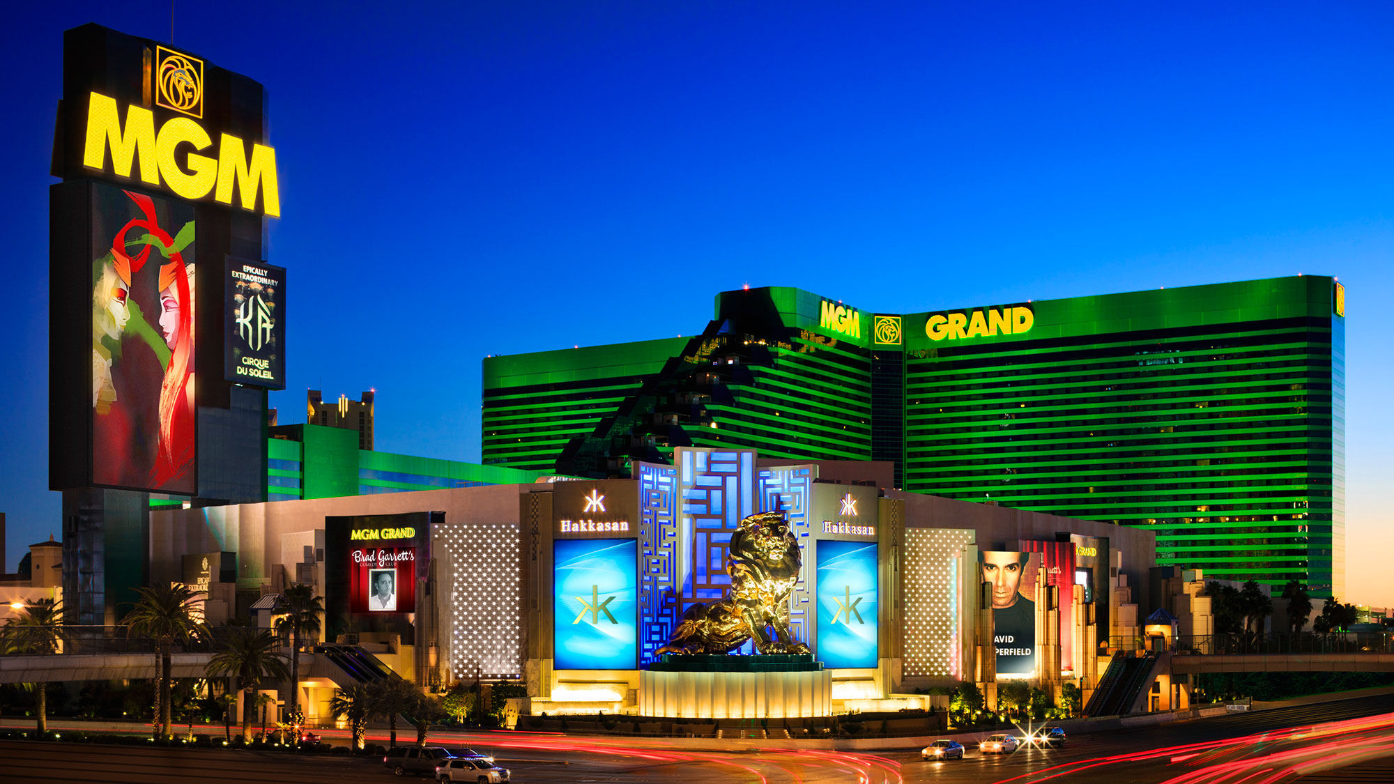 MGM Resorts selling MGM Grand Las Vegas, Mandalay Bay