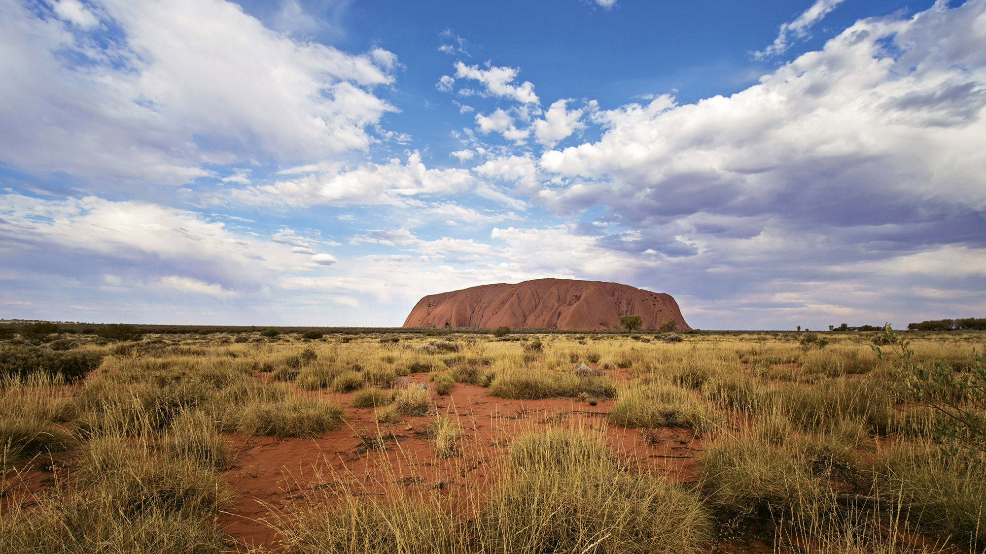 Uluru (Ayers Rock) in Australia's Northern Territory has not been impacted by the bushfires.