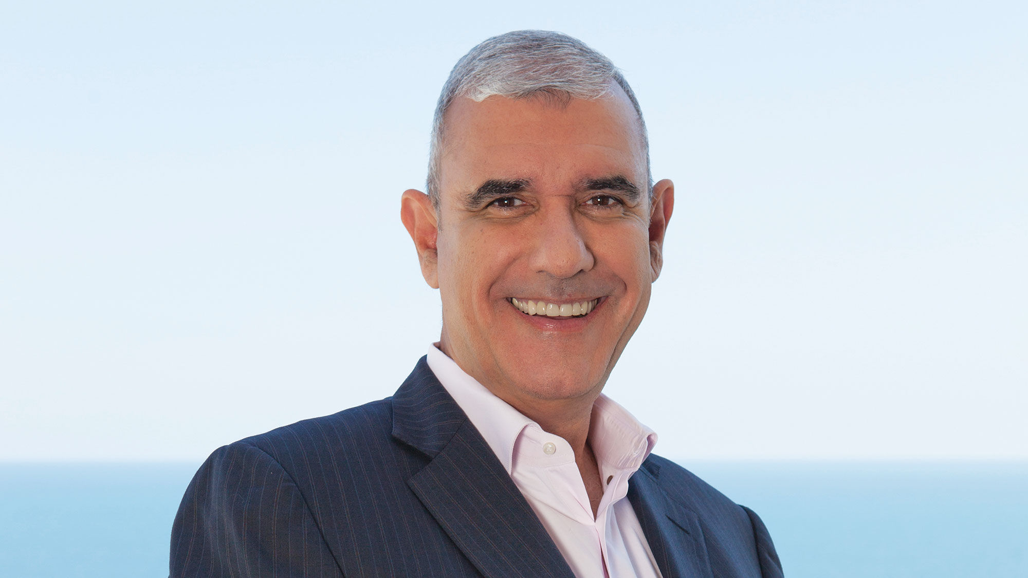 Larry Pimentel resigns as Azamara CEO