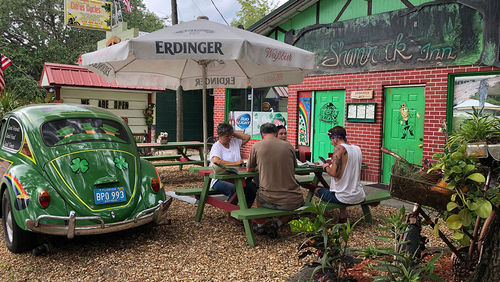 The Shamrock Inn is a popular pitstop along the Withlacoochee State Trail in Floral City, Fla. The Shamrock Inn is a popular pitstop along the Withlacoochee State Trail in Floral City, Fla.