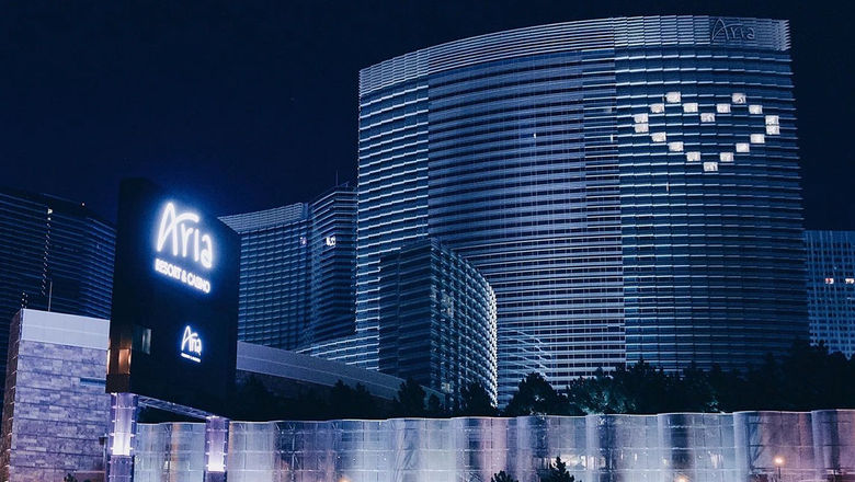 MGM and Caesars schedule more reopenings in Las Vegas