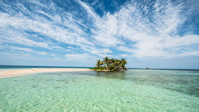 Silk Caye Marine Reserve, Belize.