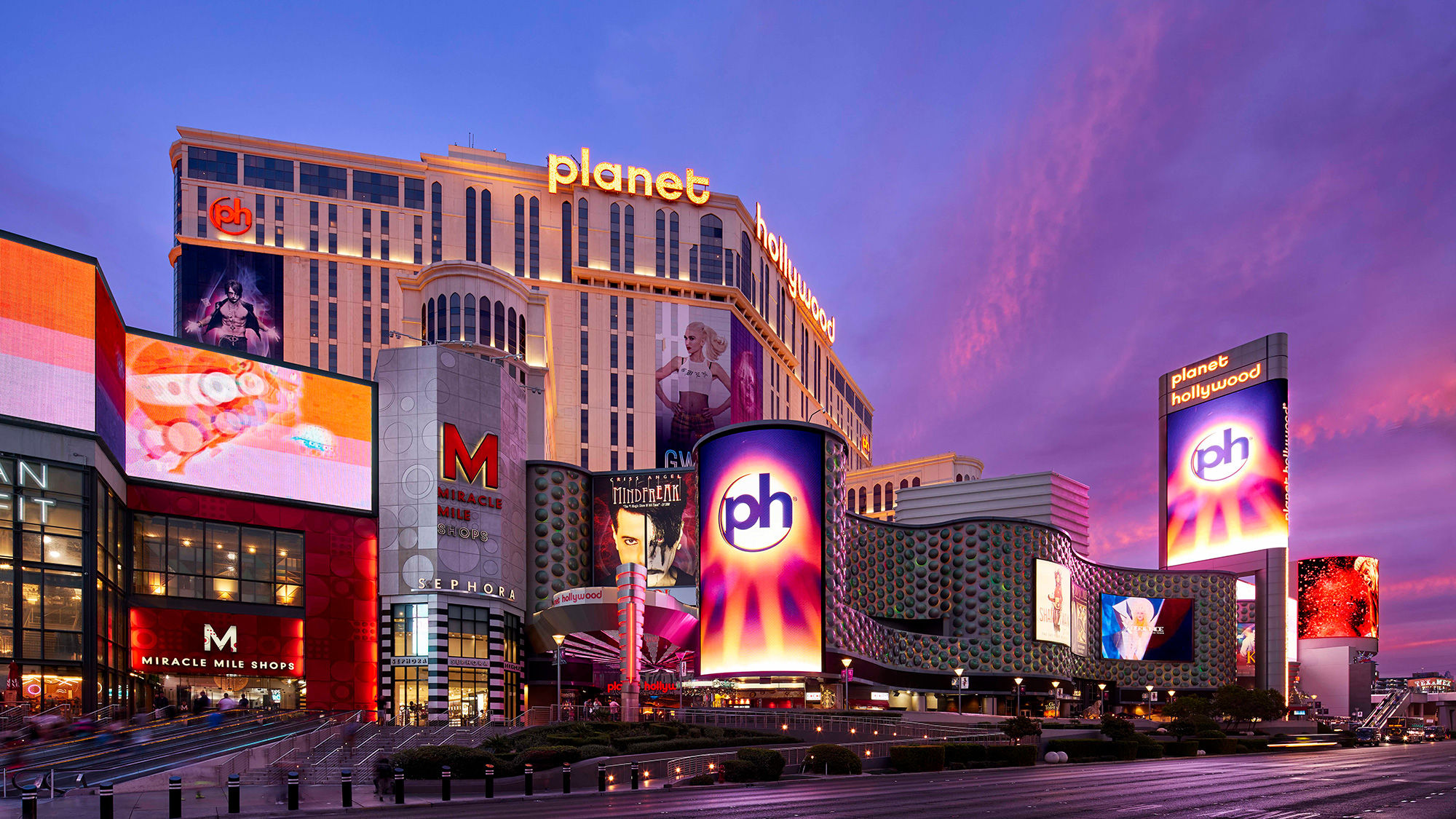 Planet Hollywood Resort & Casino will be open on weekends beginning Oct. 8.