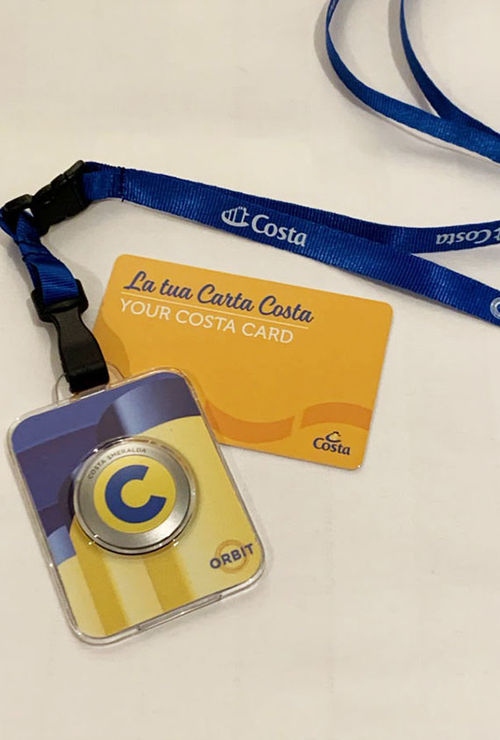 A device resembling Princess’ OceanMedallion is provided to Costa passengers to assist in contact tracing. A device resembling Princess’ OceanMedallion is provided to Costa passengers to assist in contact tracing.