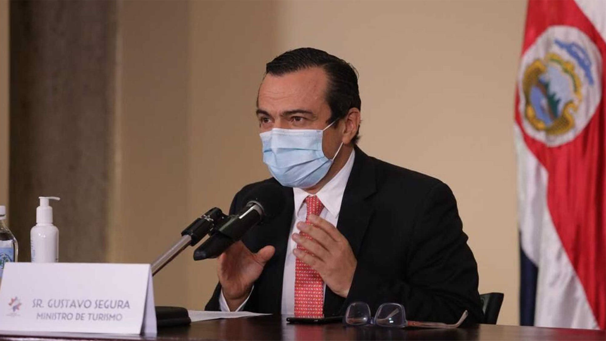 Costa Rica tourism minister Gustavo Segura announced Friday that the country was dropping its Covid-testing requirements and opening its borders to all international visitors.