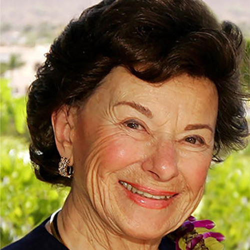 Lynn Hogan Lynn Hogan