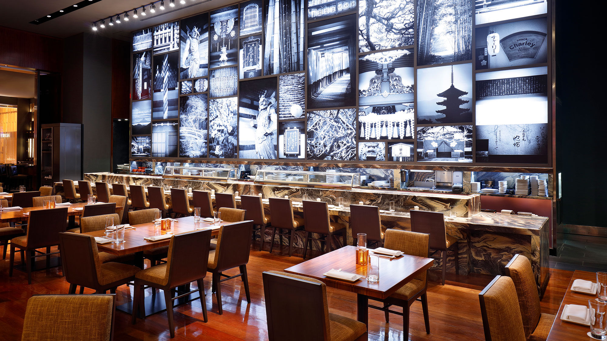 Morimoto Las Vegas blends classic and modern Japanese techniques.