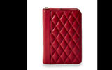 If you hit the road with jewelry in tow, you might as well go in style with this pebbled, full-grain leather quilted case from Levenger.