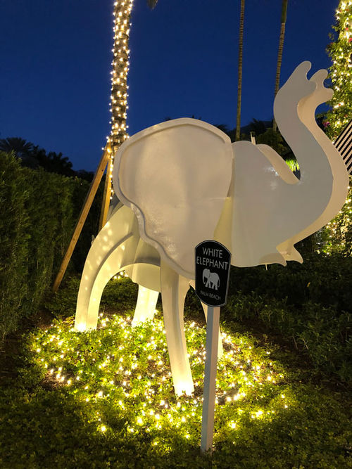 The hotel’s namesake white elephant sculpture near the entrance to the lobby. The hotel’s namesake white elephant sculpture near the entrance to the lobby.