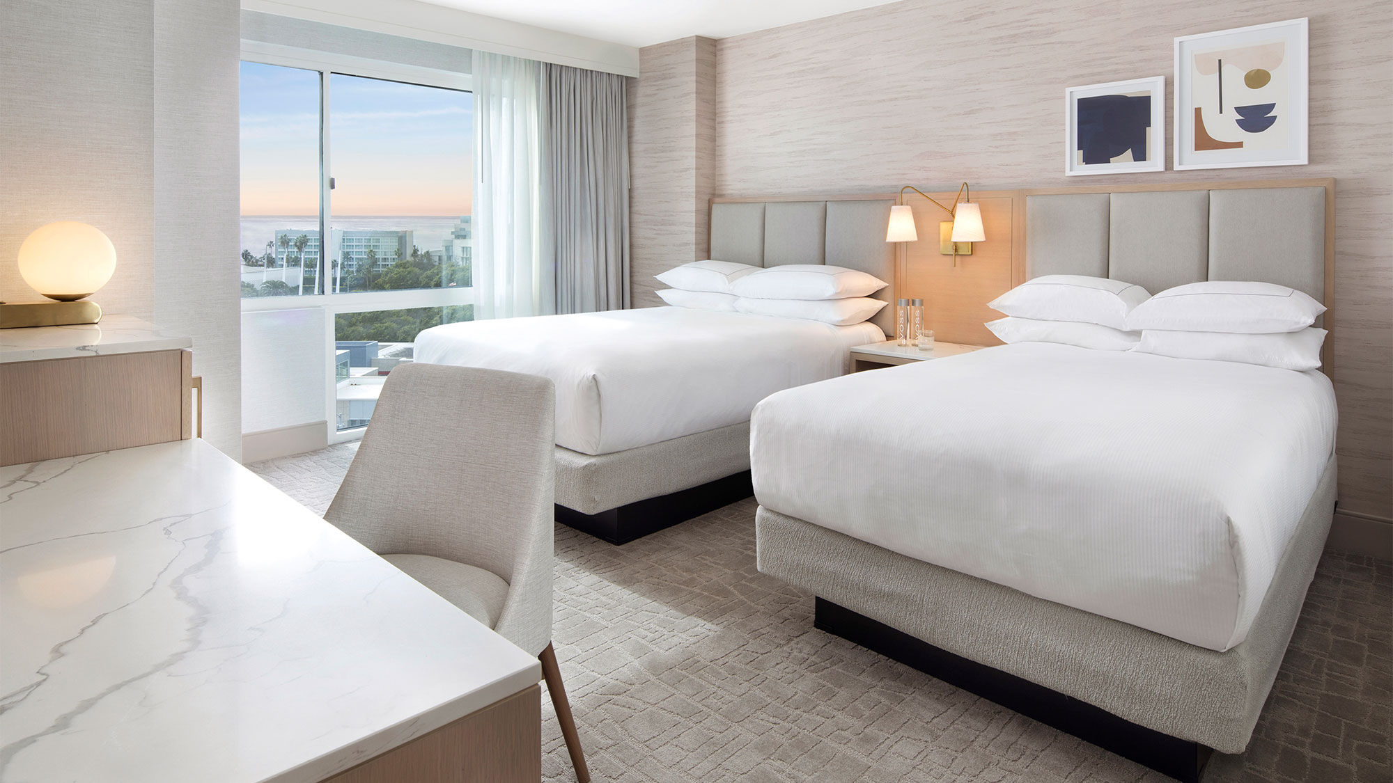 A guestroom at the Hilton Santa Monica Hotel & Suites.