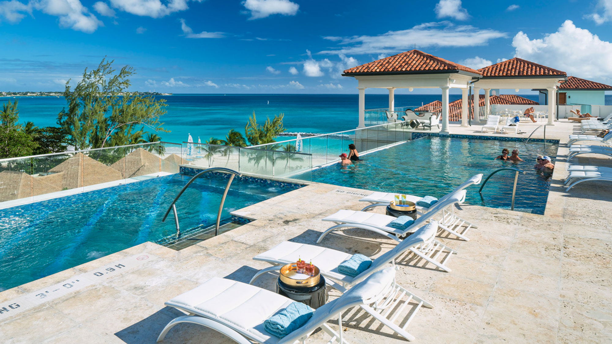 Hotel Sandals Carlyle, Montego Bay, Jamaica - www.trivago.com