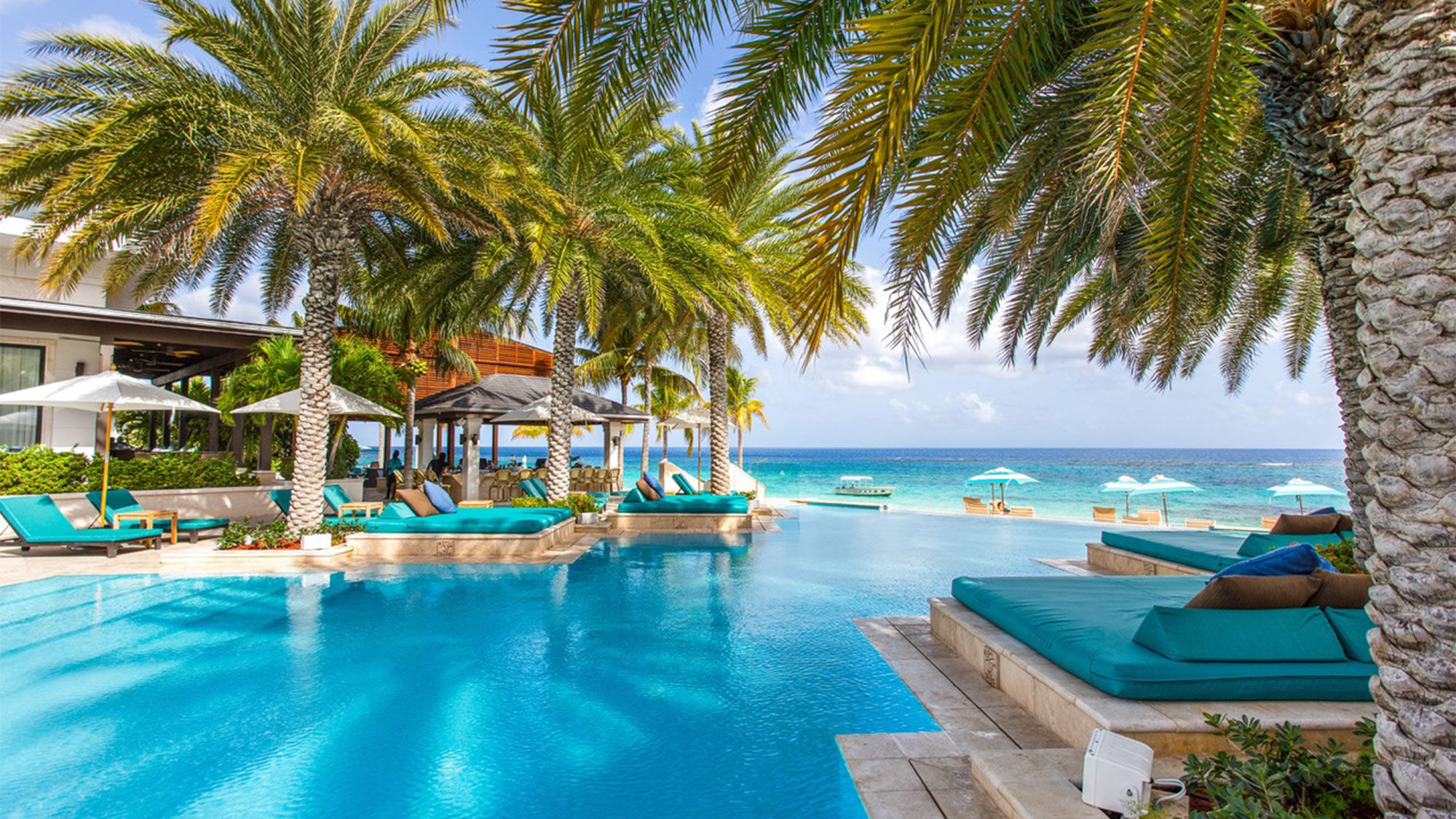 Luxury resorts on Anguilla: Openings and expansions