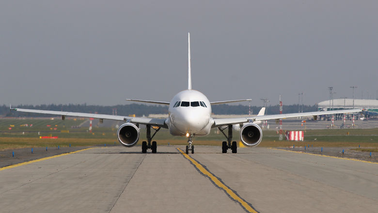 The FAA is urging airlines and pilots to emphasize the importance of awareness of aircraft in relation to taxiways, runways and other aircraft.