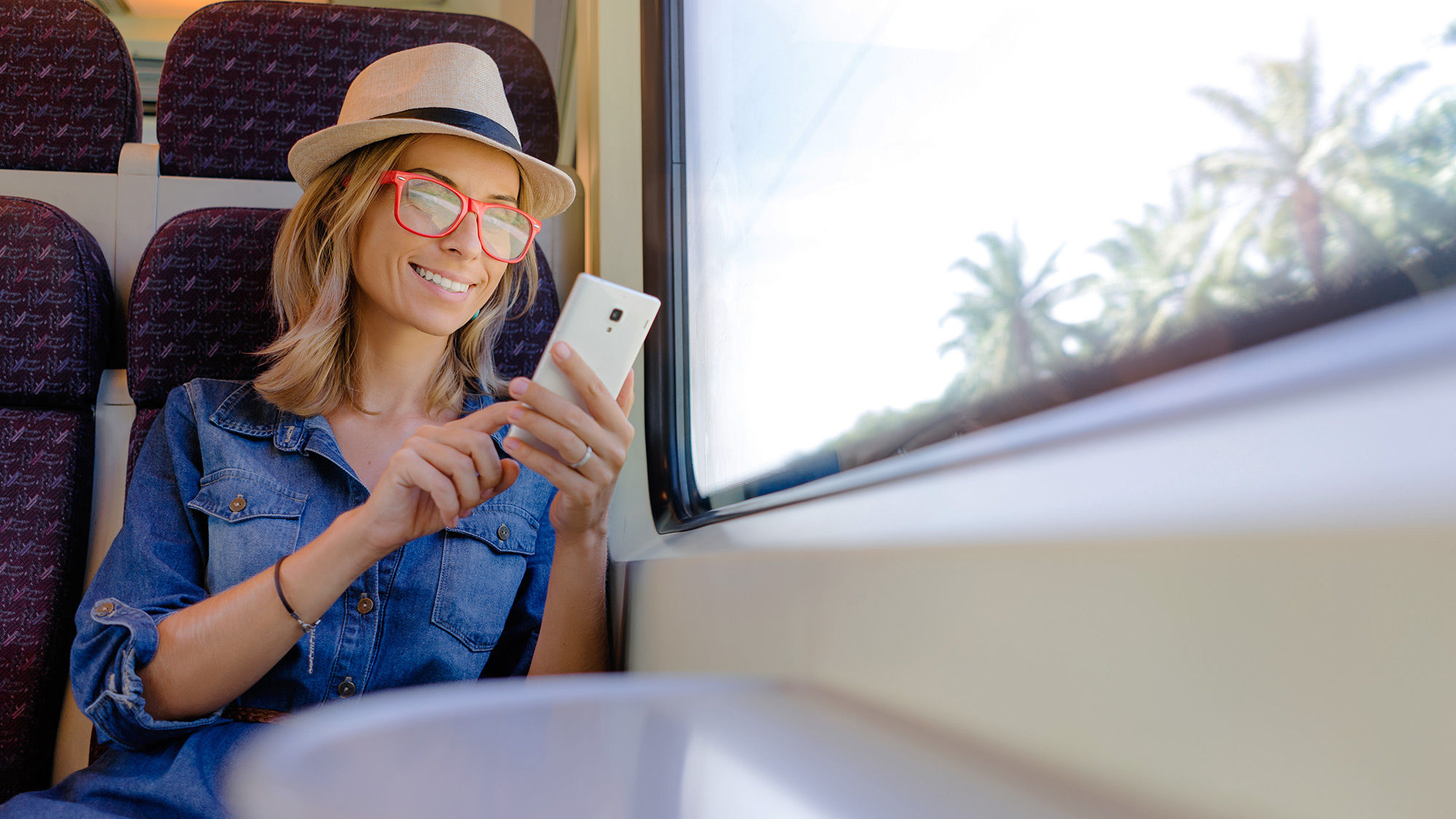 Text messaging between agents and clients becomes more common