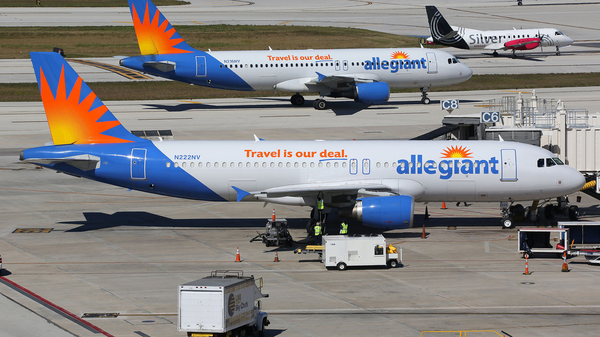 Allegiant rolls out bundled fares