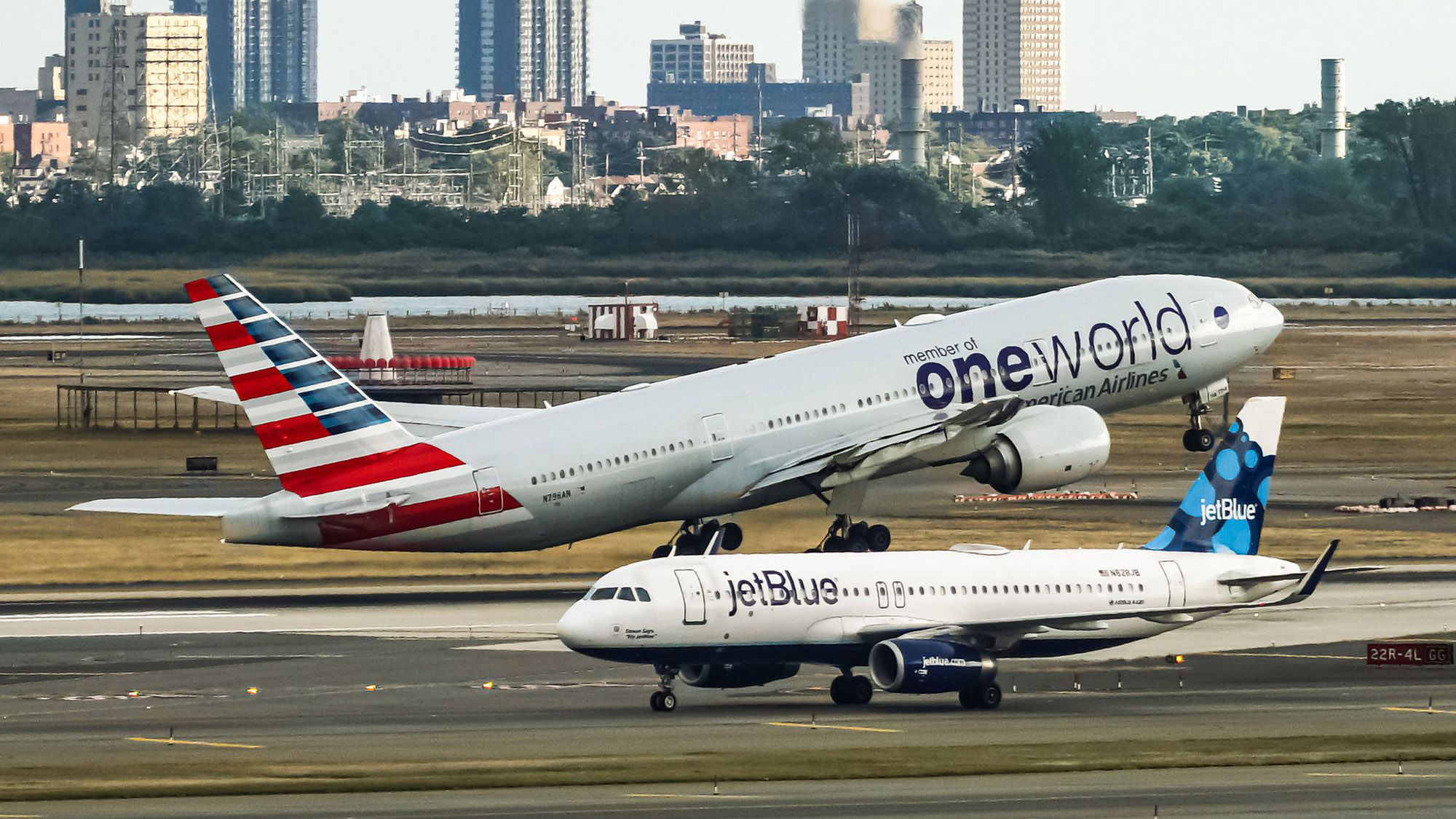As part of their Northeast Alliance, JetBlue and American announced several new routes and codeshares.