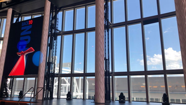 When there's a show, the atrium's windows are covered by scenery panels that swivel down on tracks.