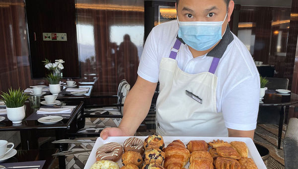 Pastries presented tableside on the World Navigator.