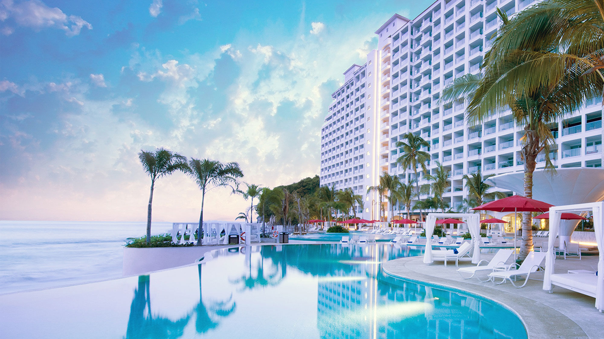Hilton expanded its all-inclusive footprint in Mexico on Aug. 16 with the opening of the Hilton Vallarta Riviera.