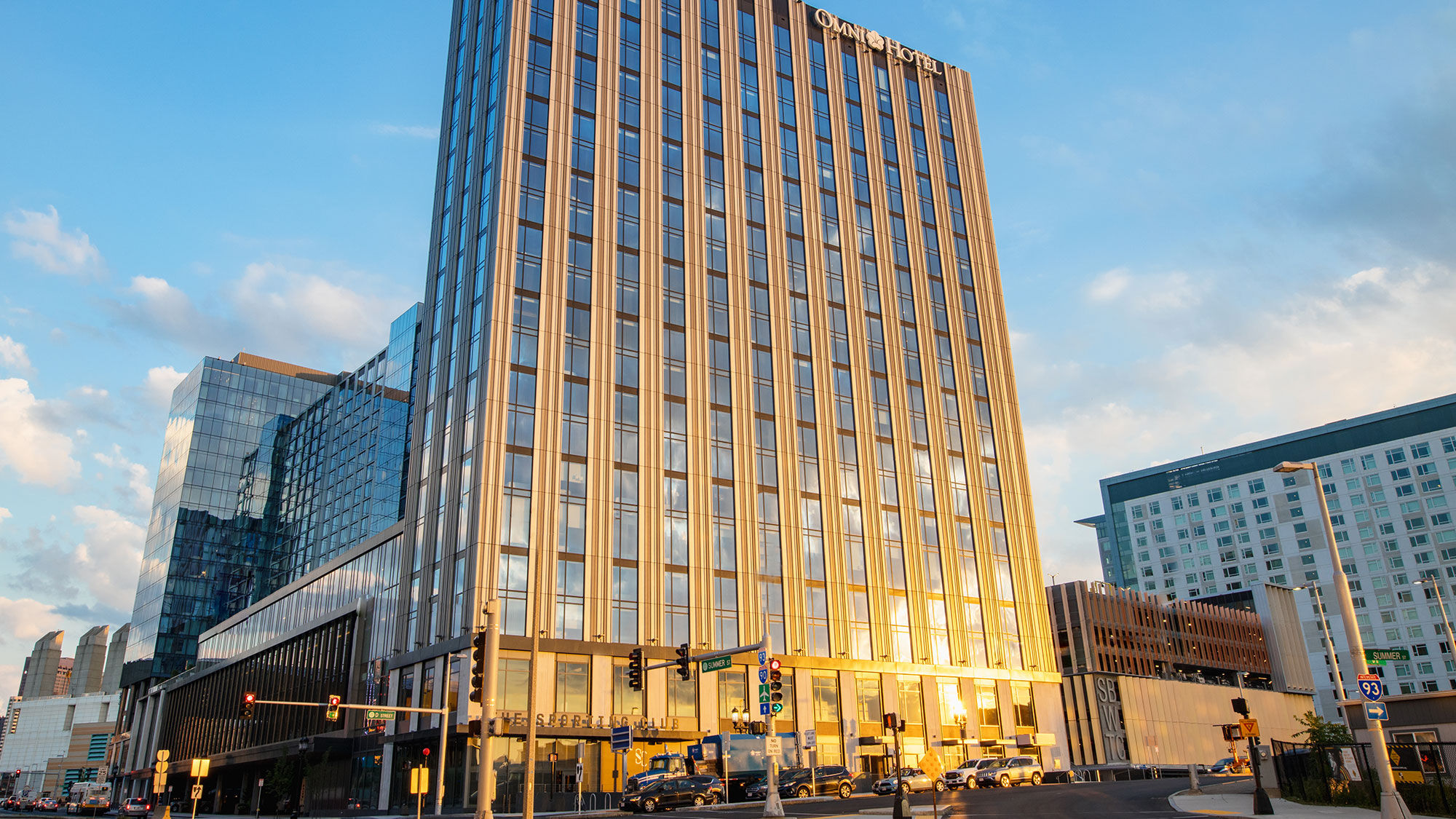 The Omni Boston has 1,054 guest rooms in two 22-story towers.