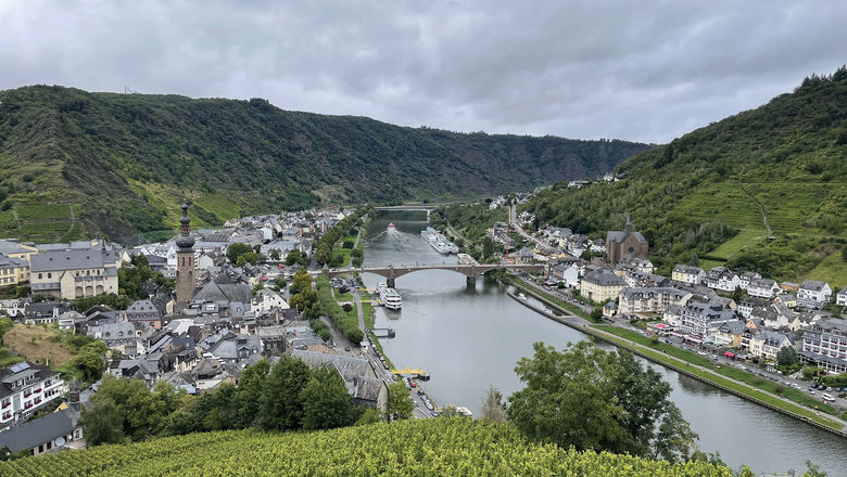 The Moselle River Valley and Cochem seen from the Reichsburg imperial castle.