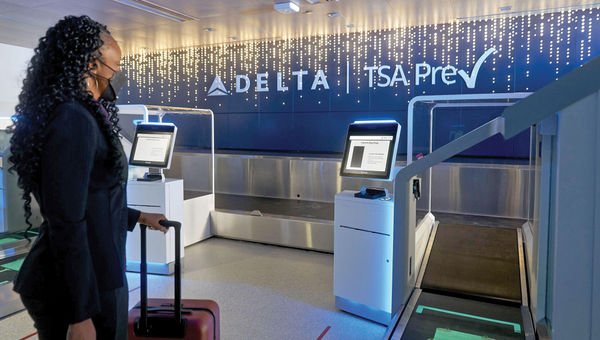 Touchless technology will continue to expand in the aviation sector in 2022.