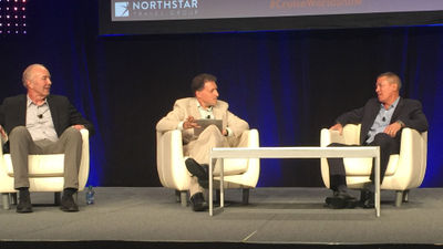 From left, former Celebrity Cruies CEO Dan Hanrahan, Travel Weekly editor-in-chief Arnie Weissmann and former Norwegian Cruise Line CEO Andy Stuart at CruiseWorld on Nov. 12.