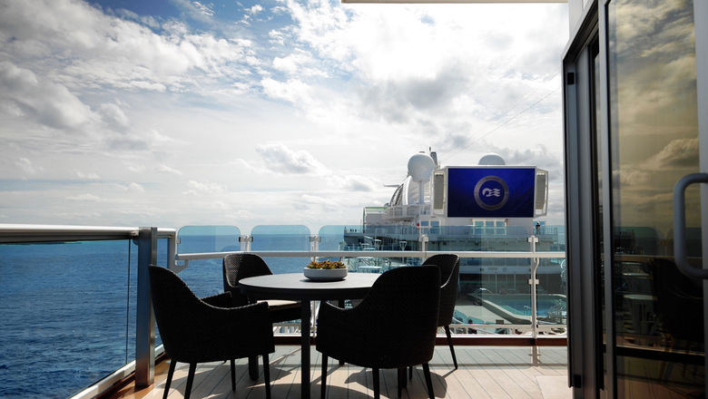 A Sky Suite balcony, the largest balcony in the Princess fleet at 1,000 square feet, offers 270-degree views.