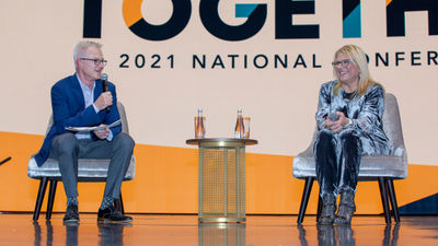 David Crooks of World Travel Holdings and Lisa Lutoff-Perlo, the CEO of Celebrity Cruises.