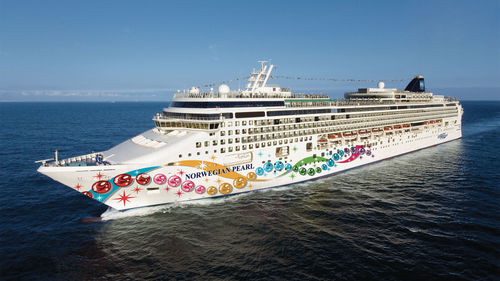 The Norwegian Pearl's 11-day cruise that left Miami Monday was cut short, turning back to port after two days. The Norwegian Pearl's 11-day cruise that left Miami Monday was cut short, turning back to port after two days.