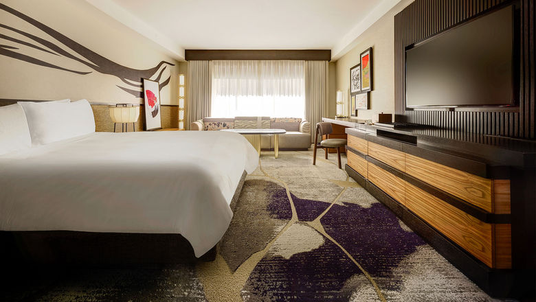 Caesars Palace Rooms & Suites, Photos & Info