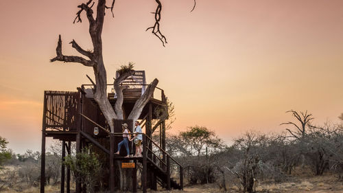 Guests can enjoy a romantic sunset dinner atop the Lion Sands Chalkely Treehouse at Kruger National Park in South Africa as part of African Travel Inc.’s new romantic safari series. Guests can enjoy a romantic sunset dinner atop the Lion Sands Chalkely Treehouse at Kruger National Park in South Africa as part of African Travel Inc.’s new romantic safari series.
