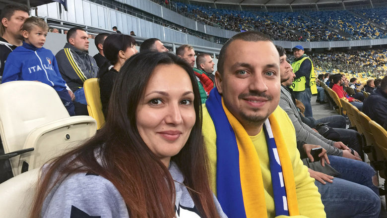 Julia Kulik and Aleskandr Skrypka at a Kiev FC Dynamo soccer game in 2016.