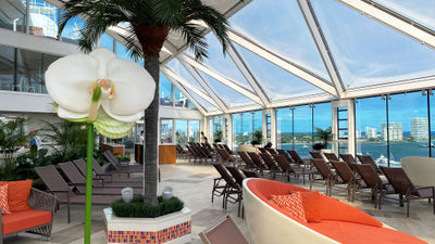 Artistic touches enhance the beauty of the adults-only Solarium on Wonder of the Seas.