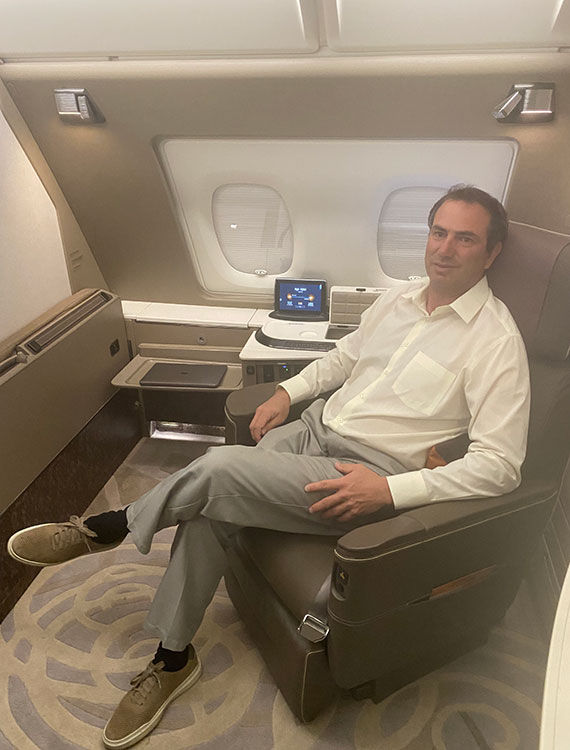 Travel Weekly airlines editor Robert Silk samples one of the suites on Singapore Airlines' A380.