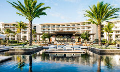 The pool bar at the Unico 2087 Hotel Riviera Maya.