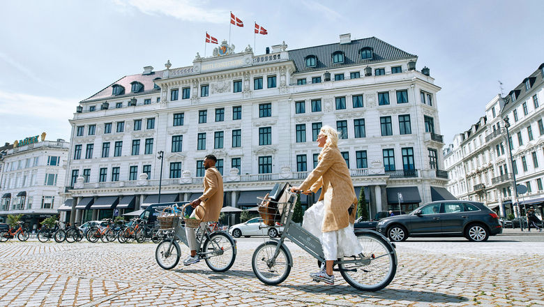 The D’Angleterre’s wedding-white exterior has been a mainstay of Copenhagen’s largest public square for more than 260 years.