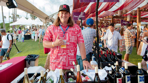 The Kapalua Wine & Food Festival features a walkabout tasting gala at the Plantation House Restaurant and Kapalua Golf Course. The Kapalua Wine & Food Festival features a walkabout tasting gala at the Plantation House Restaurant and Kapalua Golf Course.