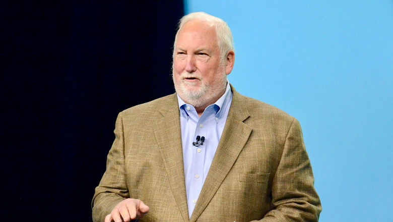 Roger Block will stay with Travel Leaders Network in an advisory role.