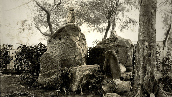 A photo of the stones in 1910 after they were found in the yard of a Waikiki beach house. A photo of the stones in 1910 after they were found in the yard of a Waikiki beach house.