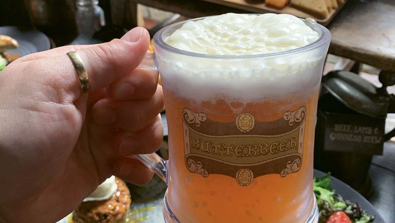 Butterbeer consists of a soda base reminiscent of shortbread and butterscotch, with or without a creamy, buttery foam top.