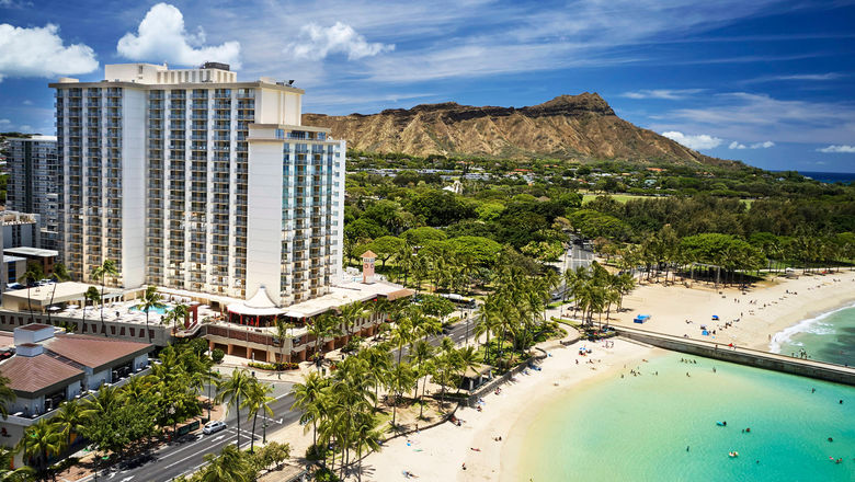 seaside beach hotels open