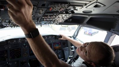 Southwest says it is on track to meet its target of 1,200 pilot hires this year.