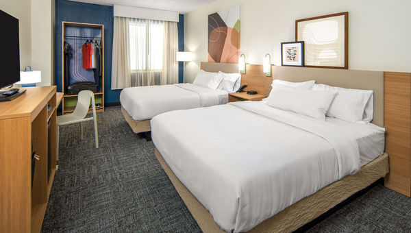 Hilton advertises Spark as a premium economy brand. Hilton advertises Spark as a premium economy brand.