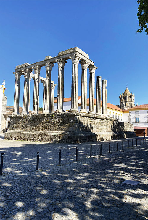 Among the many historical treasures in the Alentejo capital of Evora are the ruins of a Roman temple. Among the many historical treasures in the Alentejo capital of Evora are the ruins of a Roman temple.