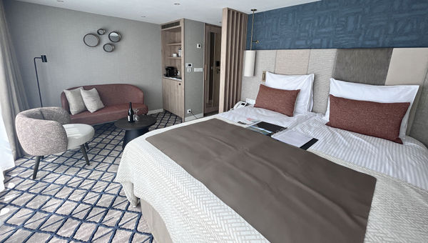 A Diamond Deck cabin on the ship.