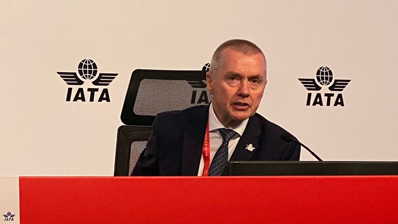 "Governments, suppliers and financiers cannot be spectators to the challenge. We all have skin in the game," said IATA director general Willie Walsh regarding decarbonization.